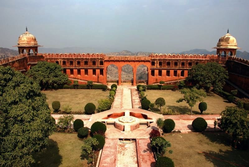 Jaigarh Fort